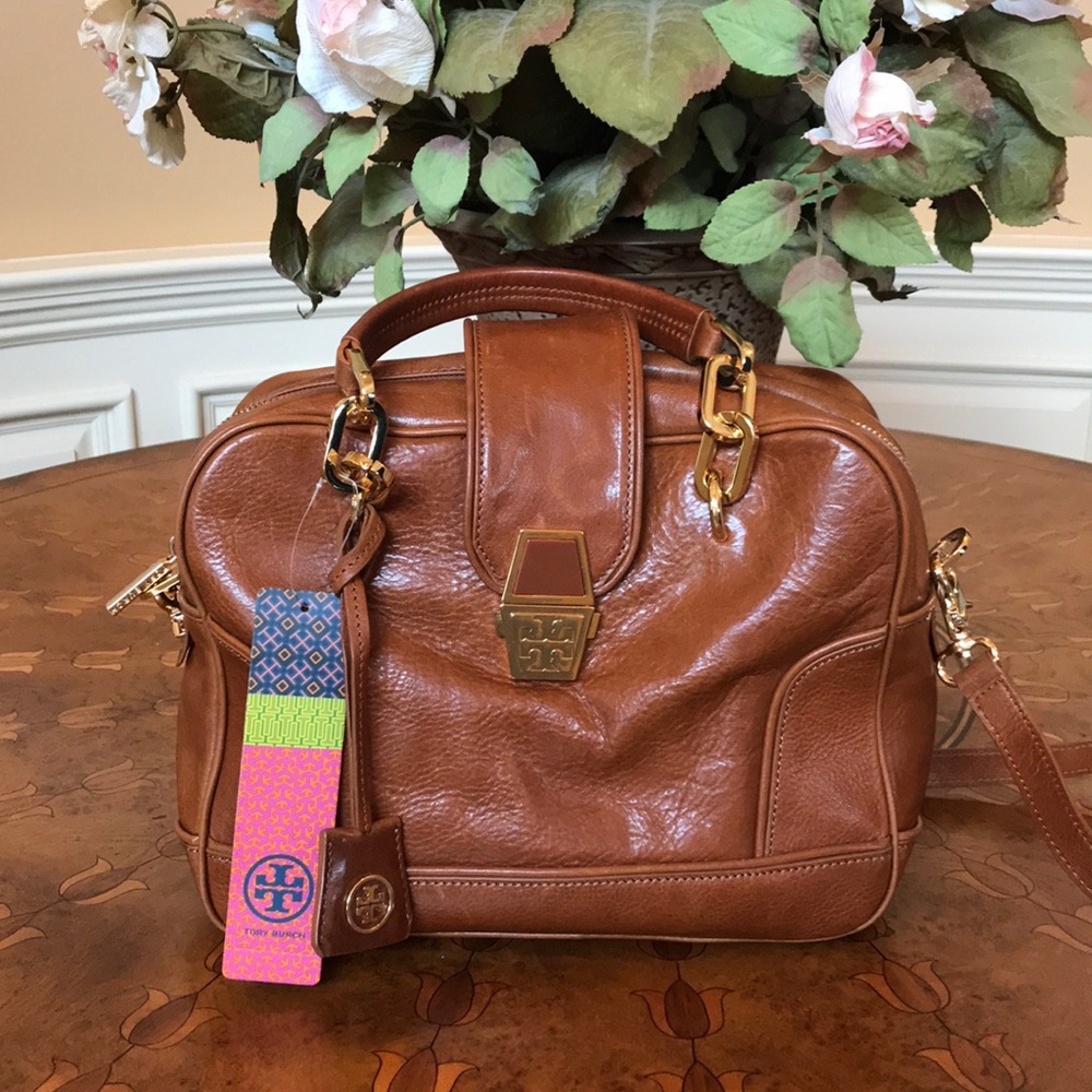 🎉HOST PICK🎉 NWT-Tory Burch Gotham Square Satchel